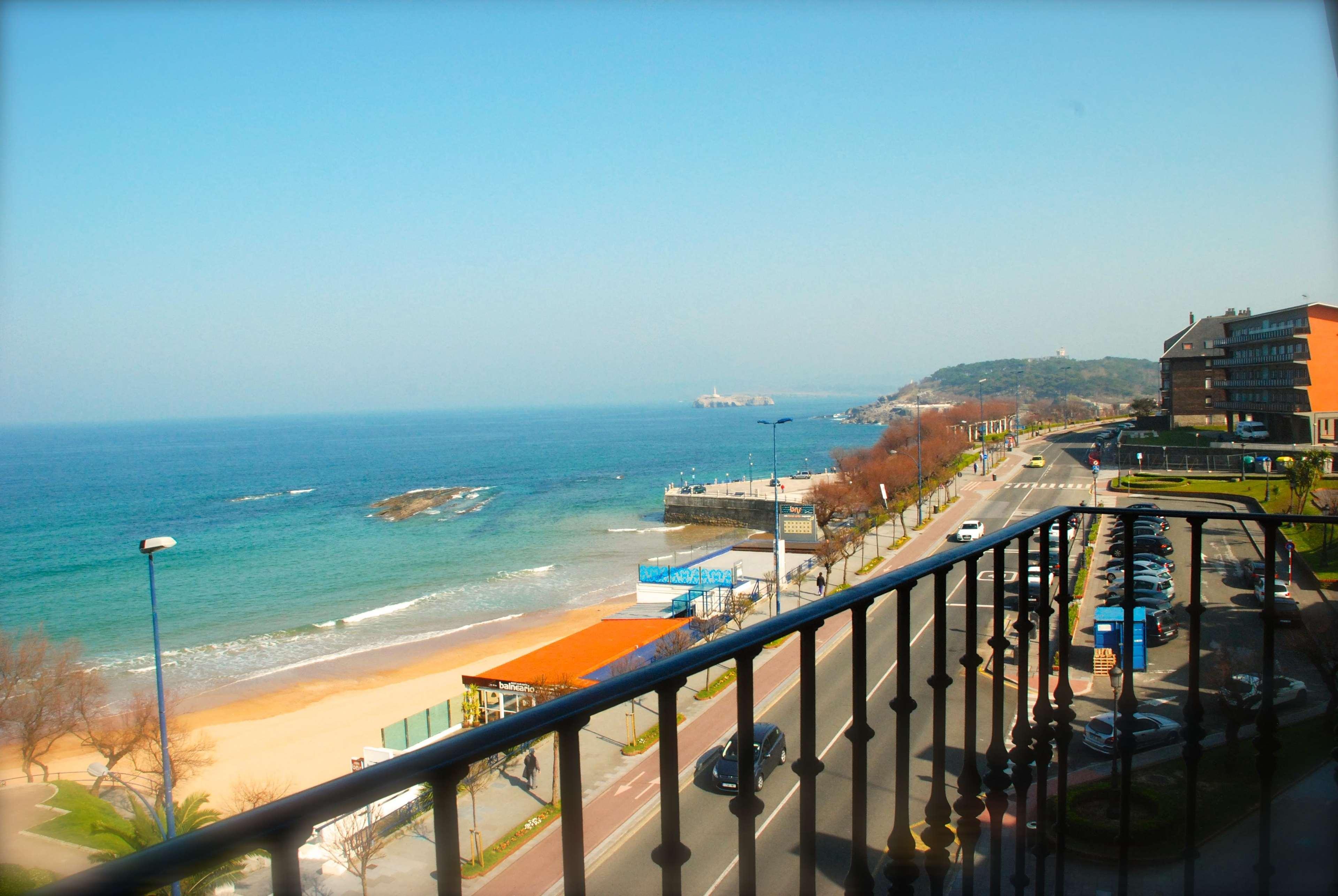 Silken Río Santander Hotel Exterior foto